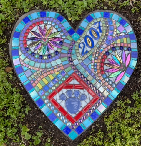 Heart Stepping Stone.  16”x16” glass & ceramic tiles, beads.  Commissioned – SOLD